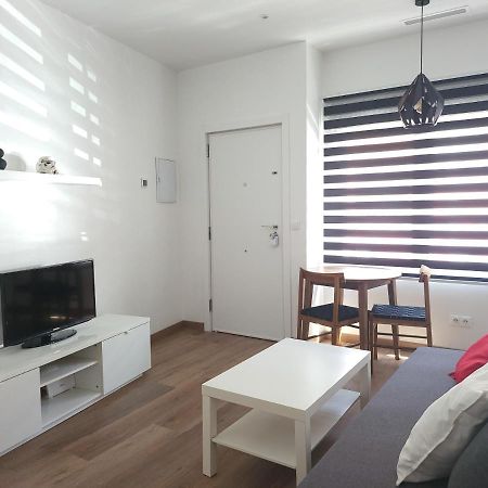 Precioso Estudio Con Dos Ambientes Madrid Eksteriør billede