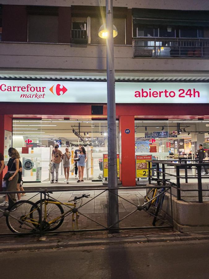 Precioso Estudio Con Dos Ambientes Madrid Eksteriør billede